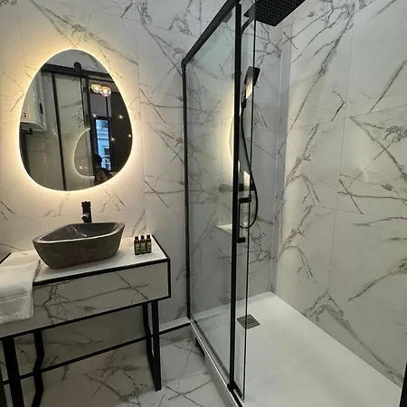 #2bedroom#cosy#bastille#voltaire#paris11 巴黎